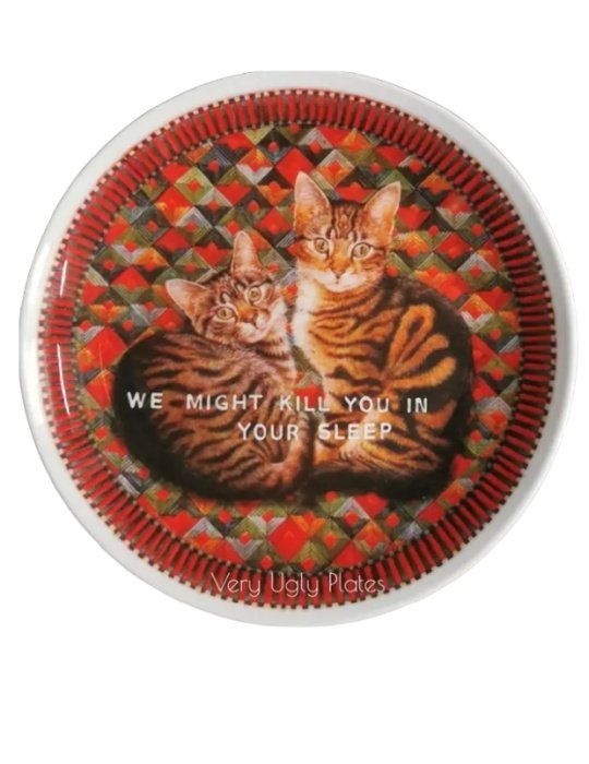 Very Ugly Wall Plate Cat